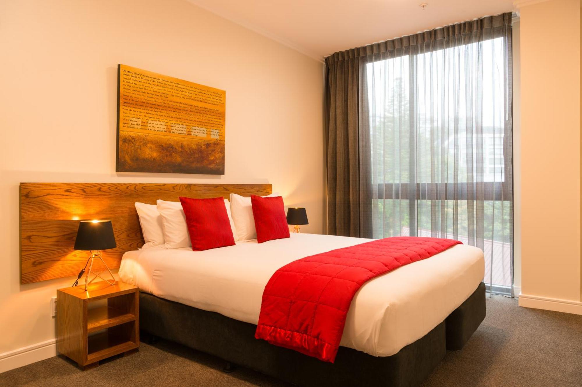 Boulcott Suites Wellington Kültér fotó A bedroom at the hotel