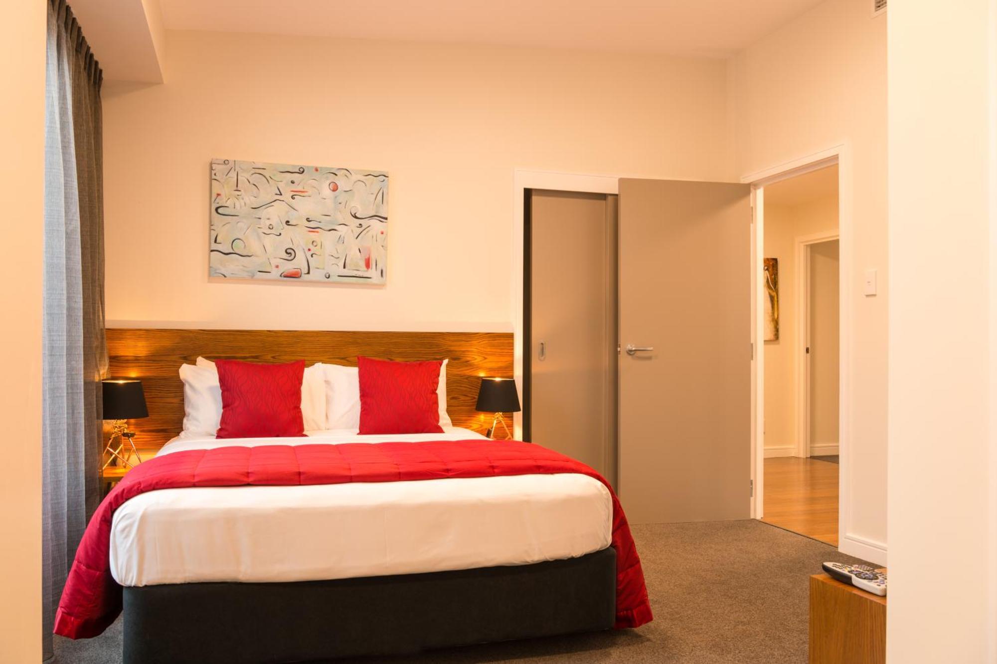Boulcott Suites Wellington Kültér fotó A bedroom at the hotel