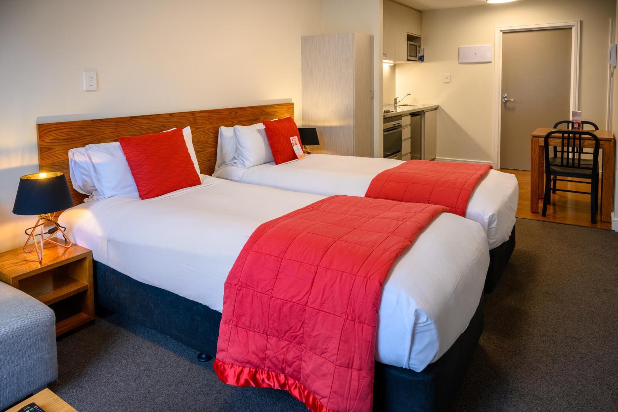 Boulcott Suites Wellington Kültér fotó A typical studio apartment