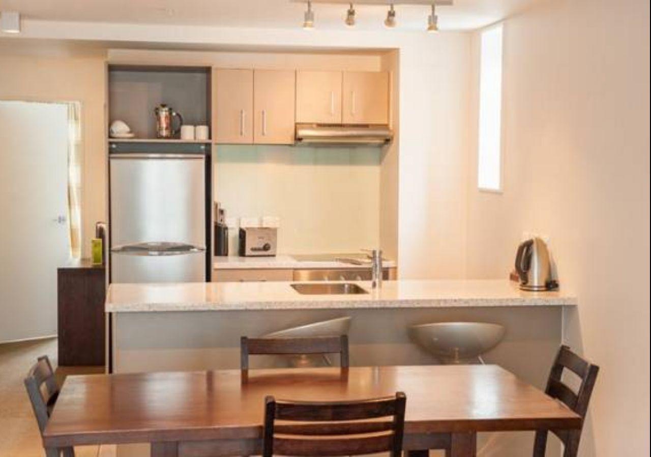 Boulcott Suites Wellington Kültér fotó A kitchen in a serviced apartment